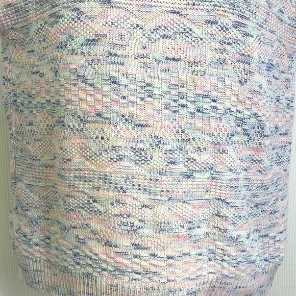 Vintage - Short Cap Sleeve Light Pastel Knitted Sweater Size Small - Picture 7 of 12
